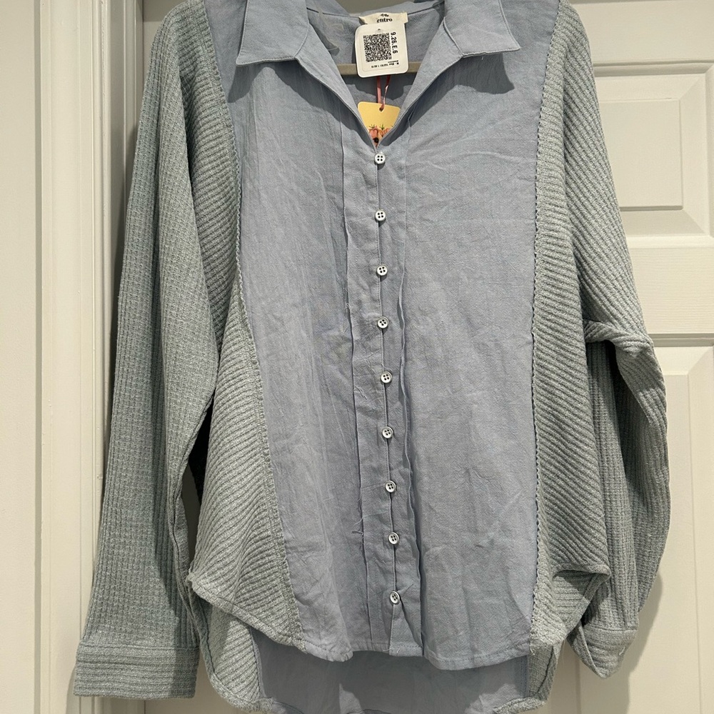 Entro Blue Button-Up Shirt NWT